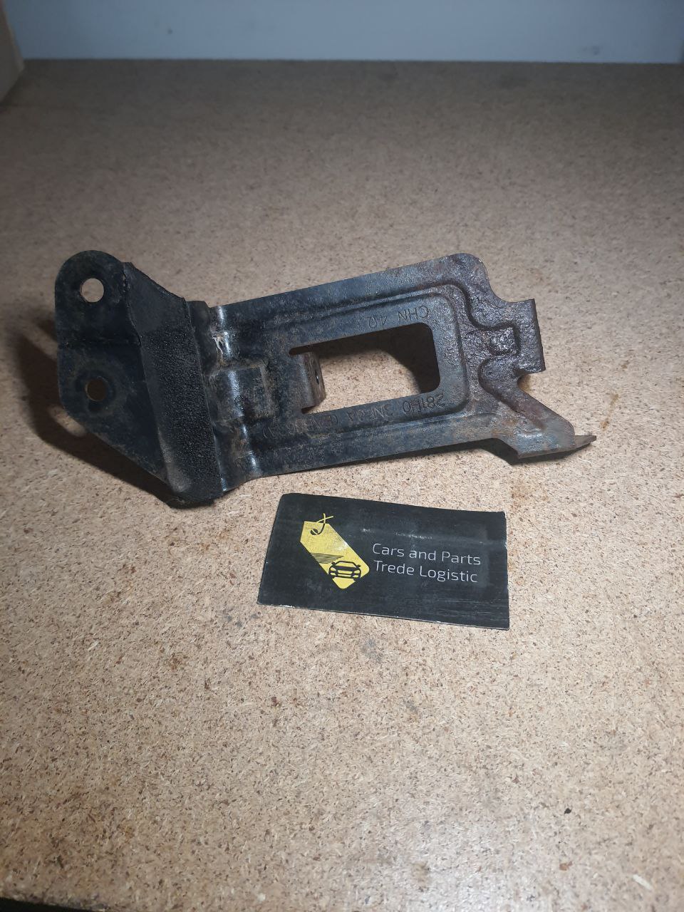 281693NF0A кронштейн динамика оповещения пешеходов