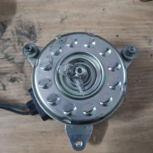 мотор вентилятора правый лиф б/у