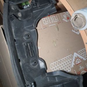 ідеальний стан пласмасовий корпус, є і металева корпусу зарядки ліф б/у