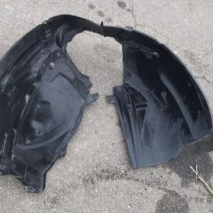 отличное состояние, передний правый подкрылок нисан лиф б/у