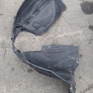 отличное состояние, передний левый подкрылок нисан лиф б/у