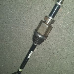 без люфтов, правая полуось нисан лиф 2011- , пробег 40тыс км