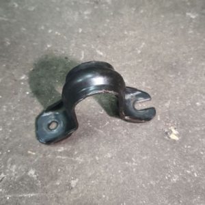 скоба кріплення переднього стабілізатору нісан ліф б/у