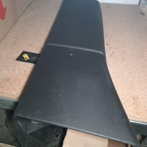 EMH500050PVA нижня ліва накаладка центральної стойки Range Rover L322 (2002 - 2012)