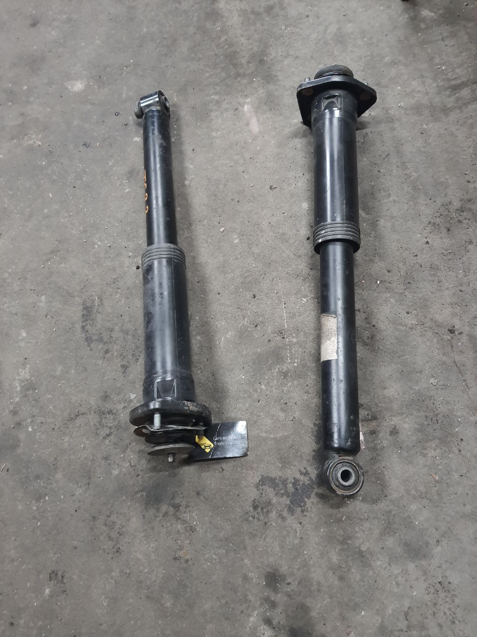 задній правий амортизатор Range Rover L322 (2002 - 2012) голий