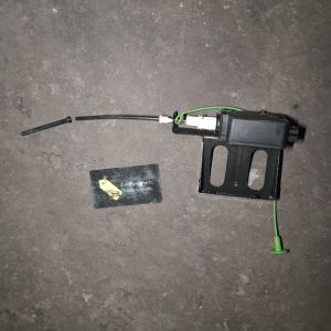 актуатор замок лючка безнобаку Range Rover (L322 2002 - 2012) Range Rover Sport (L320 2005 - 2013)