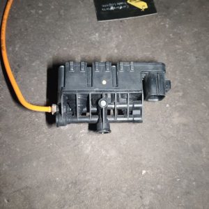 Блок клапанов керування пневмо, правый і лівий л322