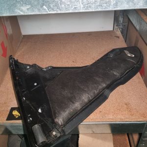 права накладка центральнї консолі Range Rover L322 (2002 - 2012)