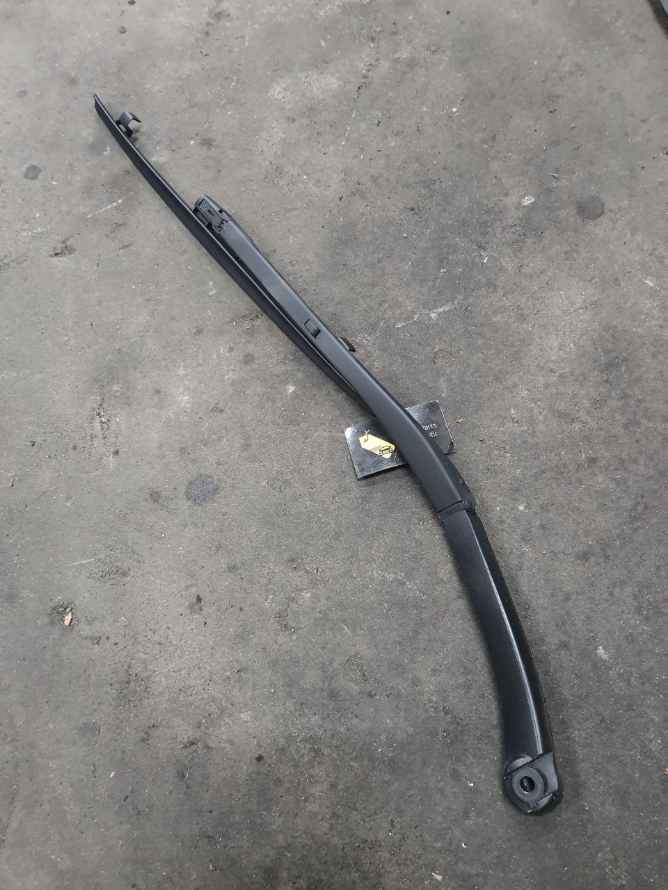 поводок двірника л322