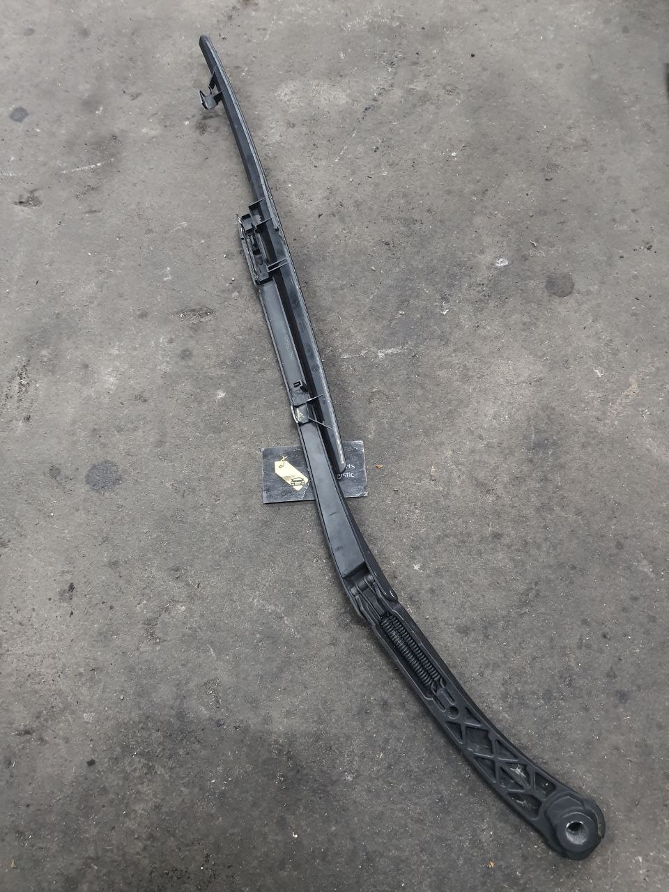 поводок двірника л322