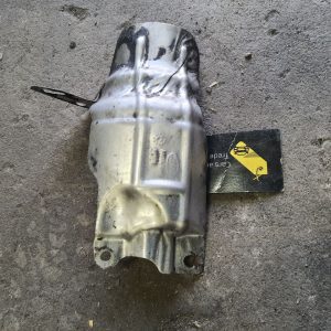 тепловий екран двигуна біля переднього кардану Range Rover L322 (2002 - 2012)