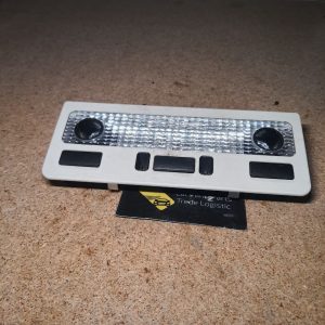 плафон підсвітки салону на стелі Range Rover L322 (2002 - 2012)