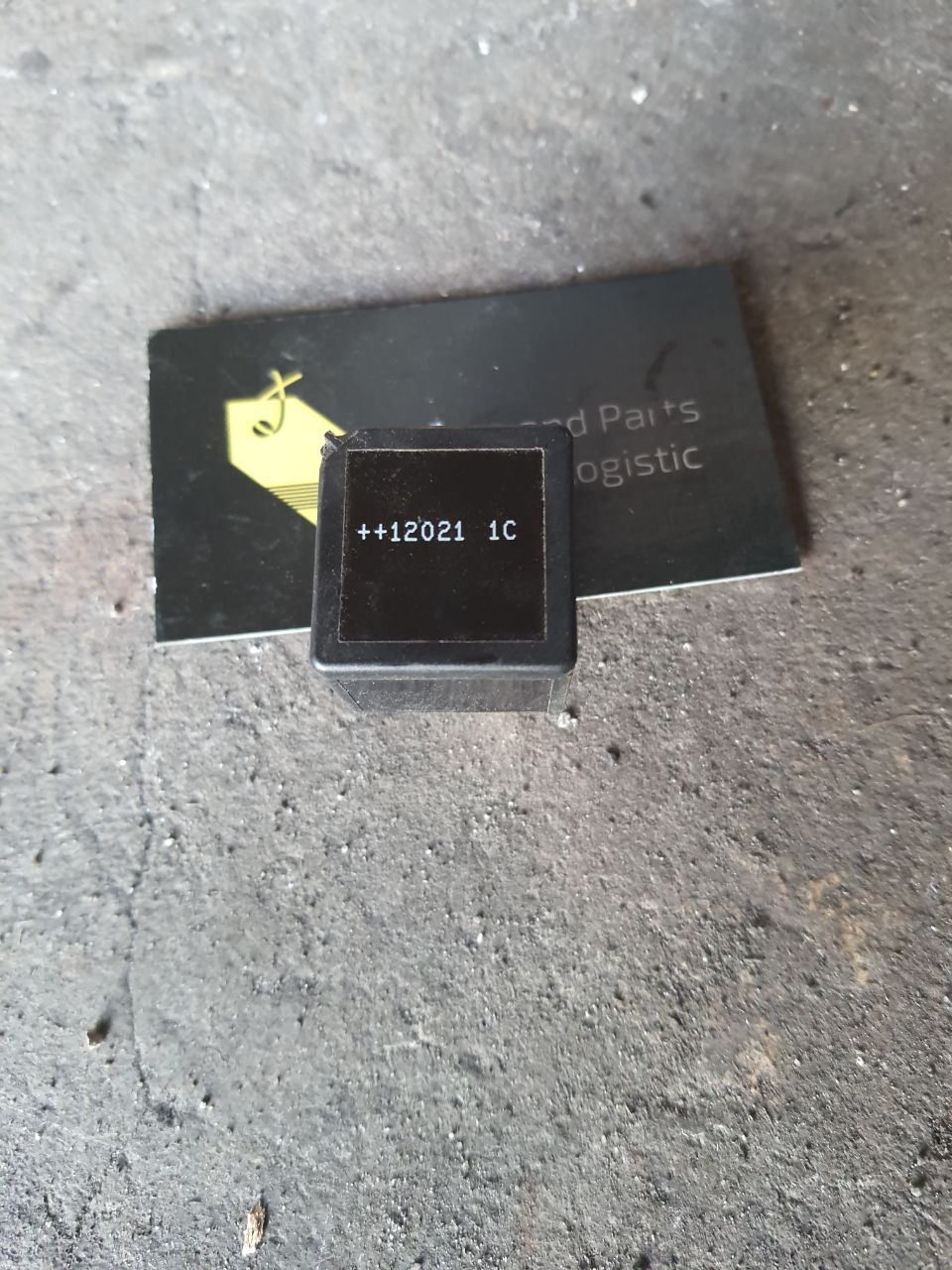 перевірене, чорне реле склоочисника лобового скла 20 ампер п'ятиконтактне Range Rover (L322 2002 - 2012) Range Rover Sport (L320 2005 - 2013) Land Rover Discovery 4 (L319, 2009-2016) YWB500210