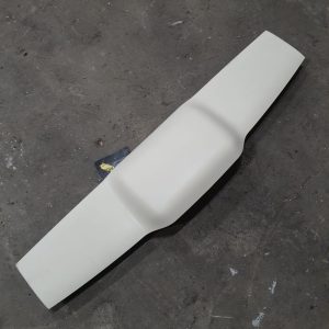 Верхня обшивка кришки багажника л322