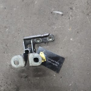 петля багажнику Range Rover L322 (2002 - 2012)