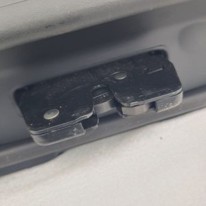 Замок багажнику л322