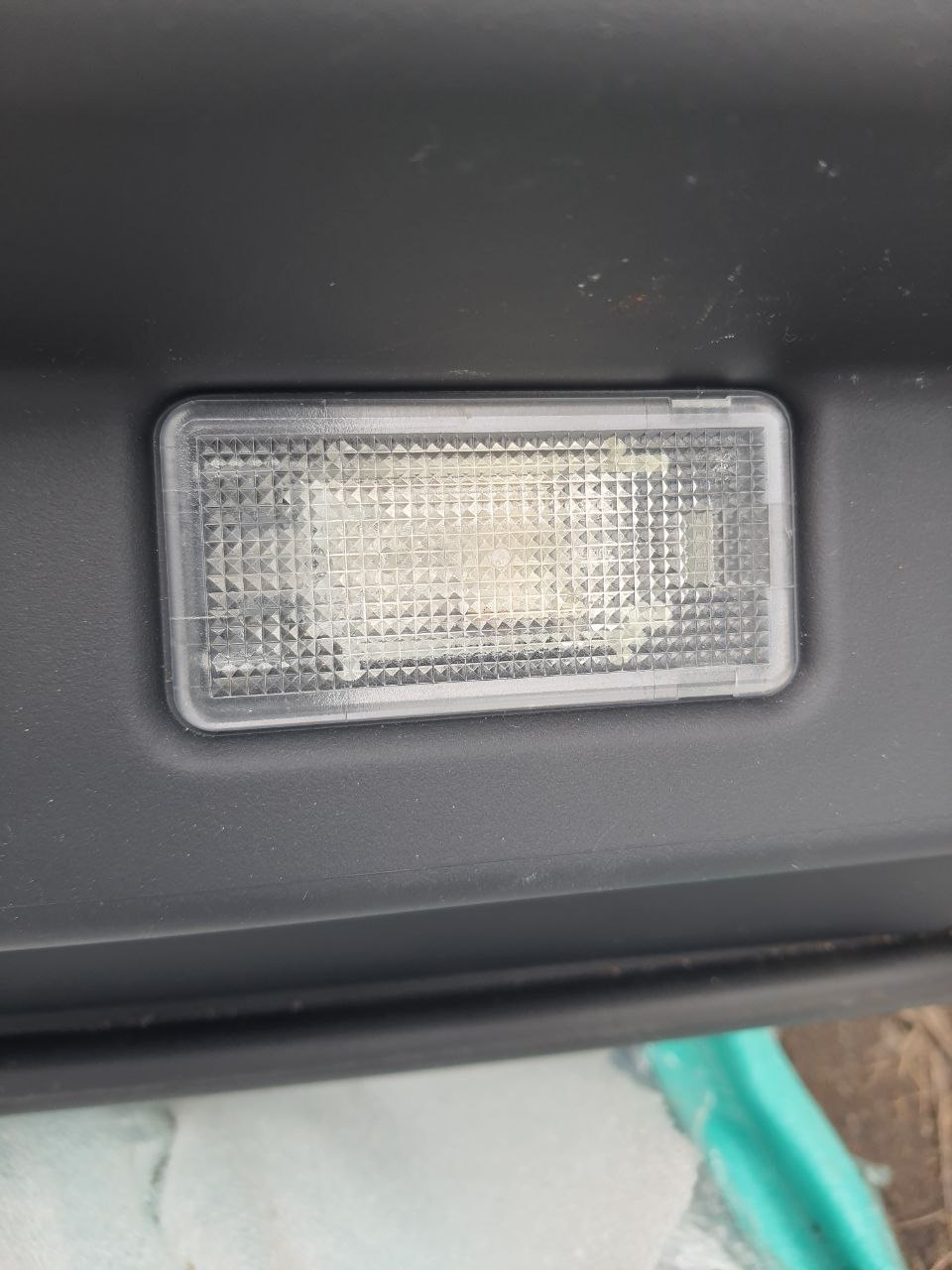 Плафон в багажнику л322