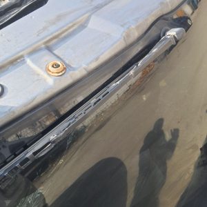 Клипса кріплення спйлера л322