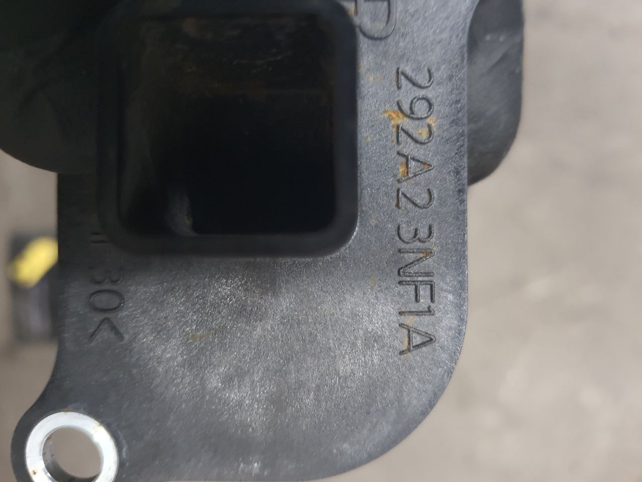 292A23NF1A заглушка інвертора нісан ліф