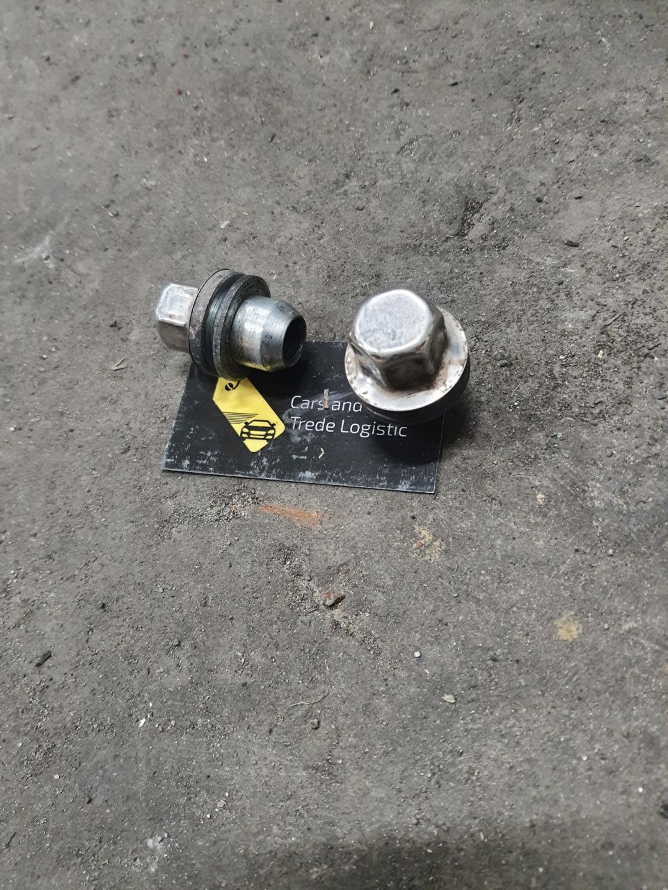 гайка колісна ренж ровер оригінал L322 / L320