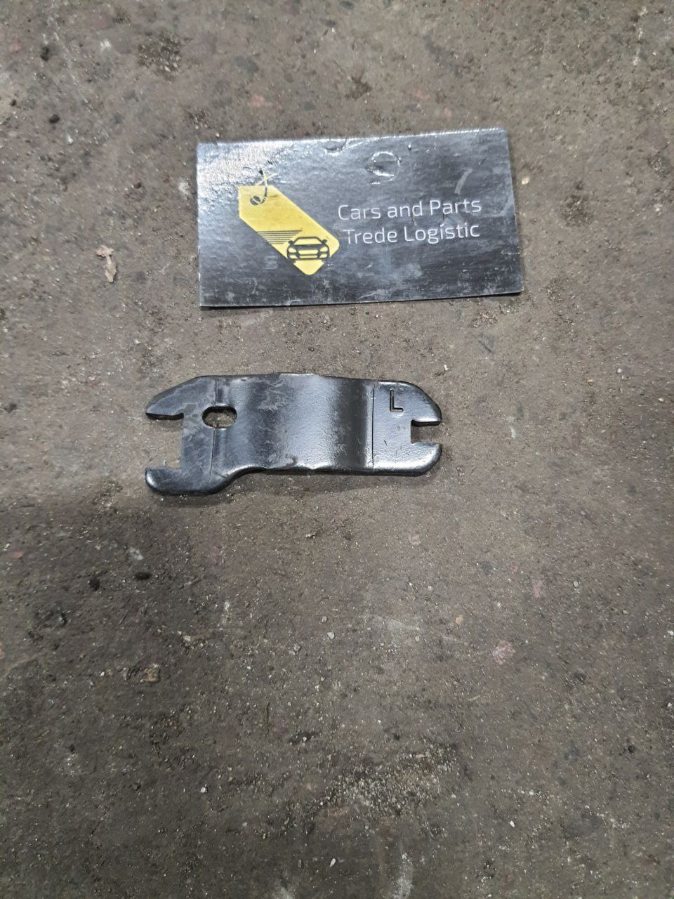 Важіль (планка) розведення задніх гальмівних колодок ліф