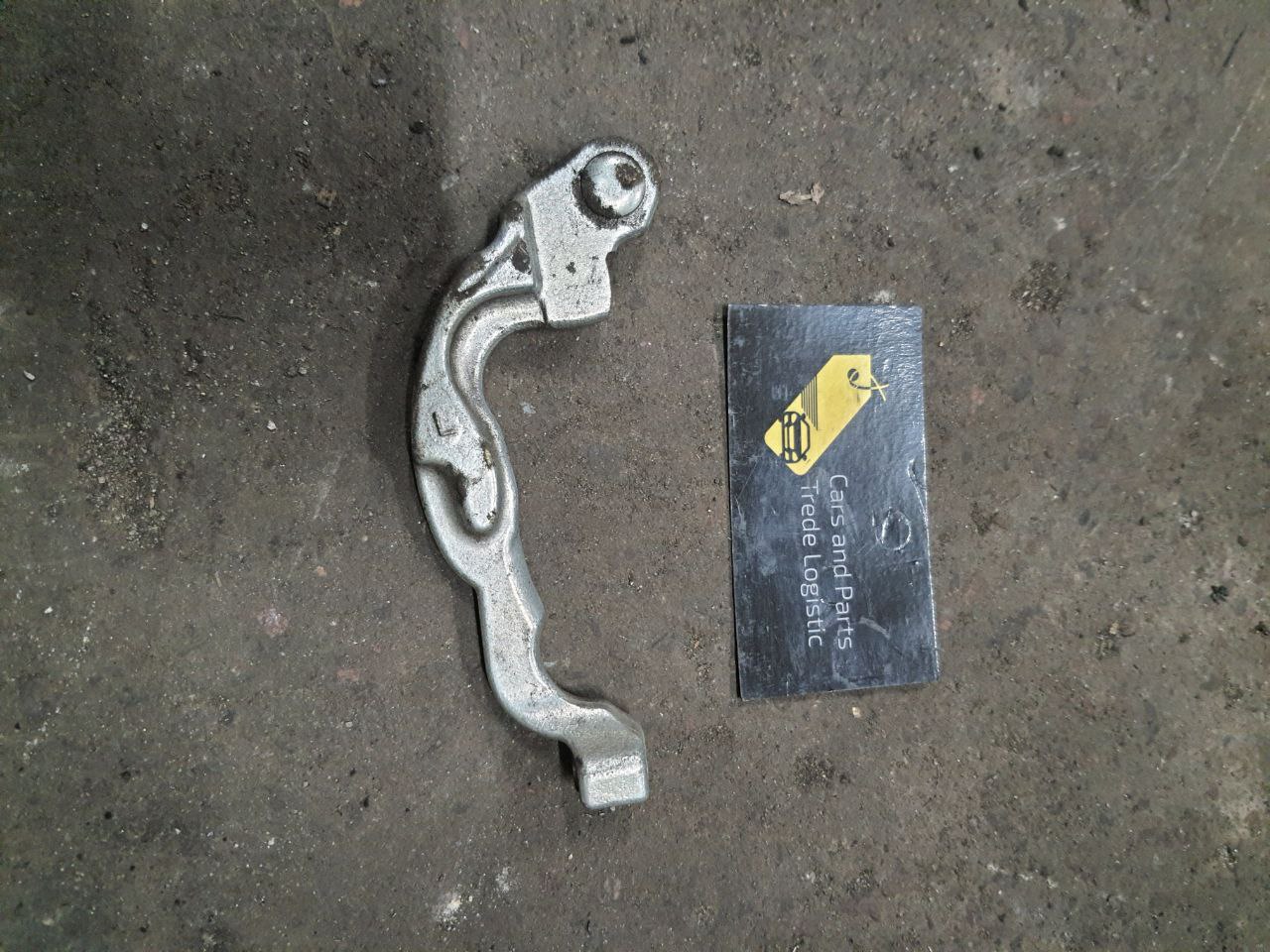 задній лівий важіль барабанного гальма, ліф